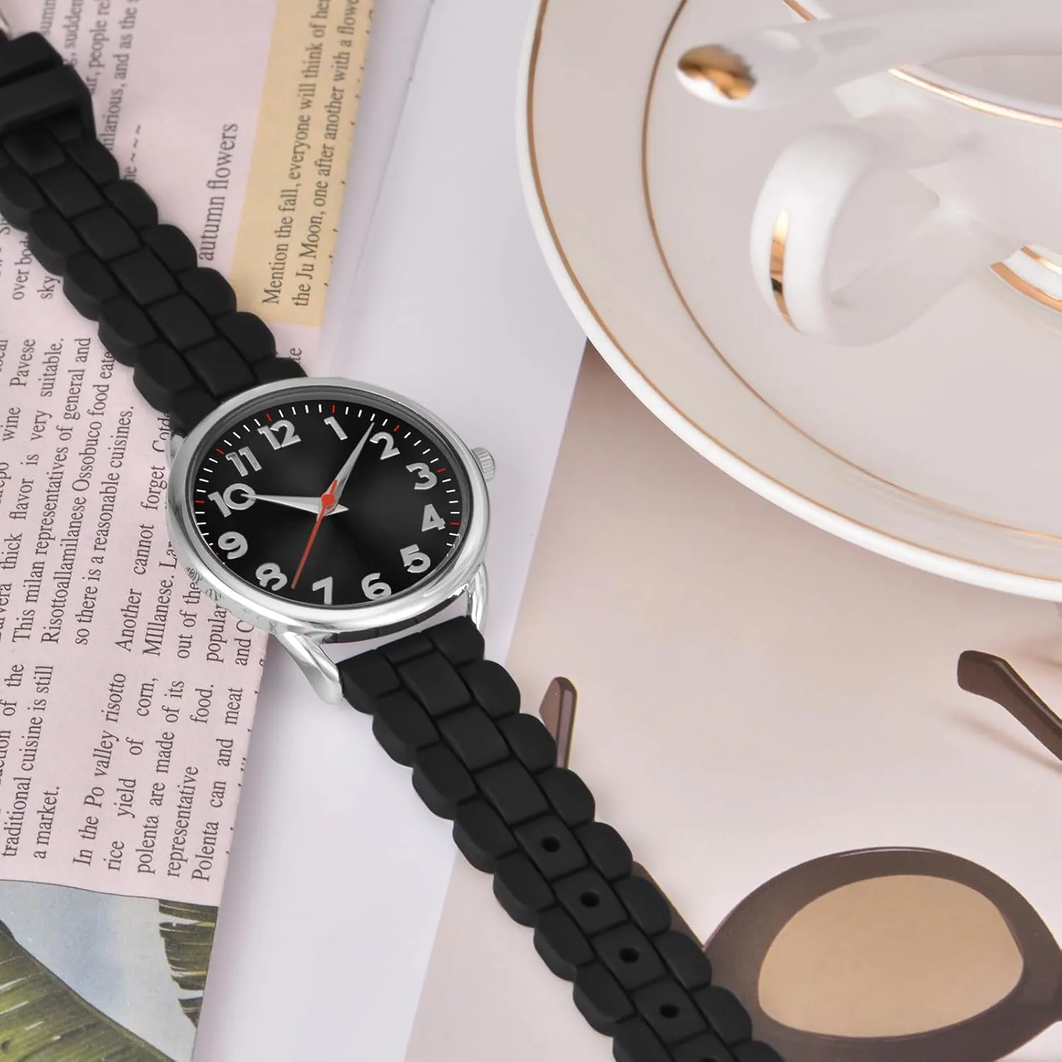 Big Face Easy Reader Water Proof 35MM Women's inchworm prefer miss semantic Watch 