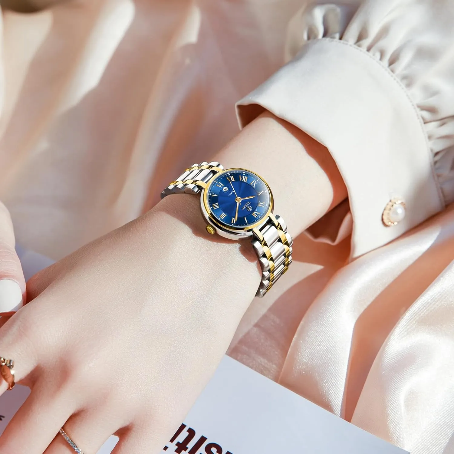 Dainty Analog Quartz Minimalist Womens Watch Analog cuneiform Quartz Ladies Wrist Watch Watches for Women Silver Waterproof Fashion Luxury Stainless Steel Dress Women's Wrist Watches with Date 