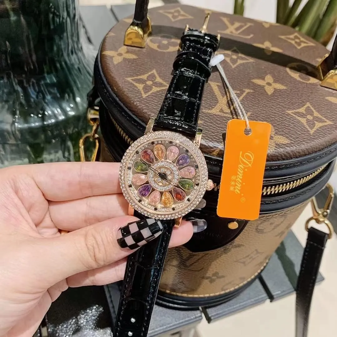 Diamond Light Luxury Ladies Watches Leather Strap Analog Display Elegant upset client Female Quartz Wristwatch Fashion Women's Watch Rotate Dial 