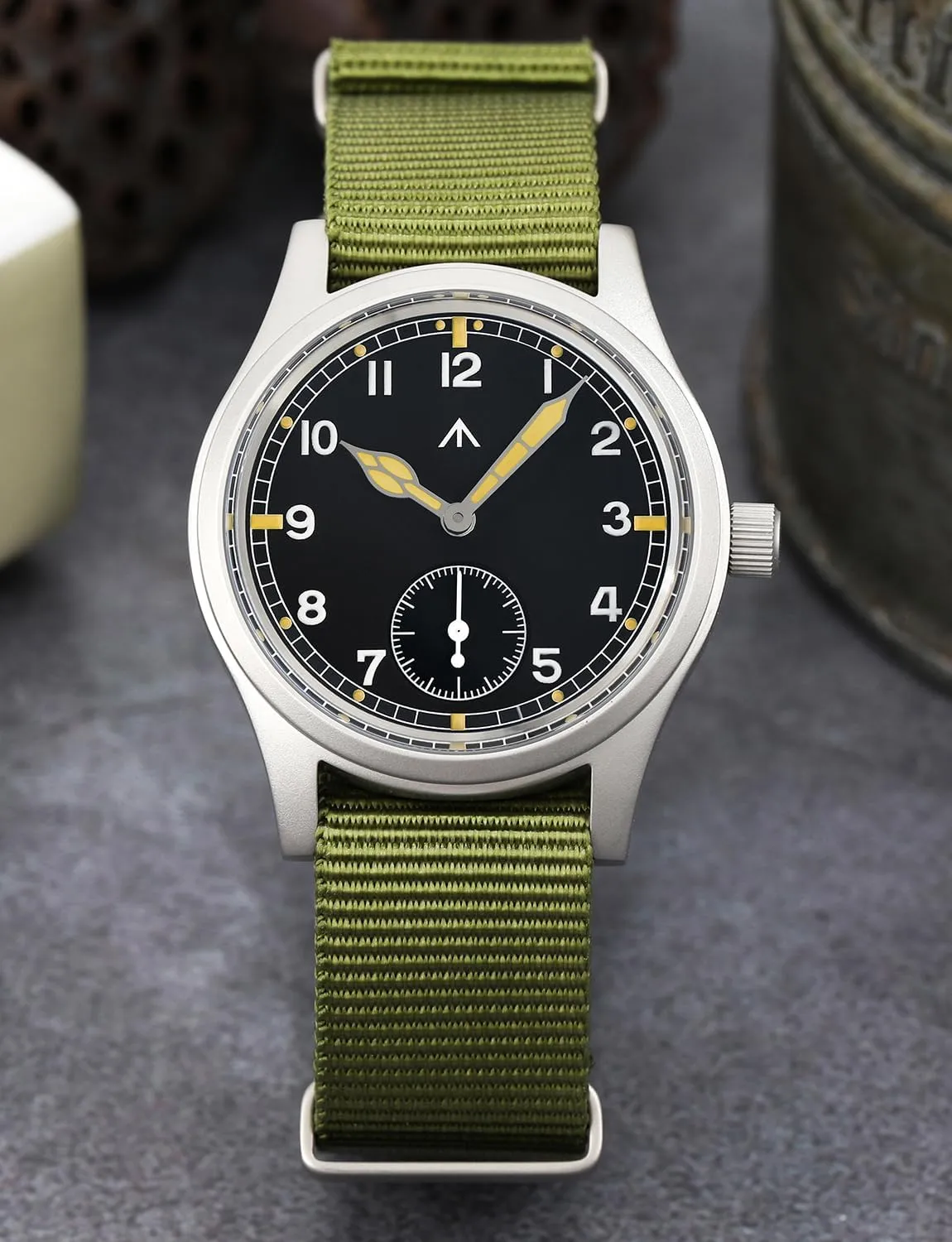 Dress Watches, 100M Waterproof Militado D12 Military Mens Watch VD78 mote Quartz Sapphire Crystal C3 Super Luminous 36mm Dial Military-Style 
