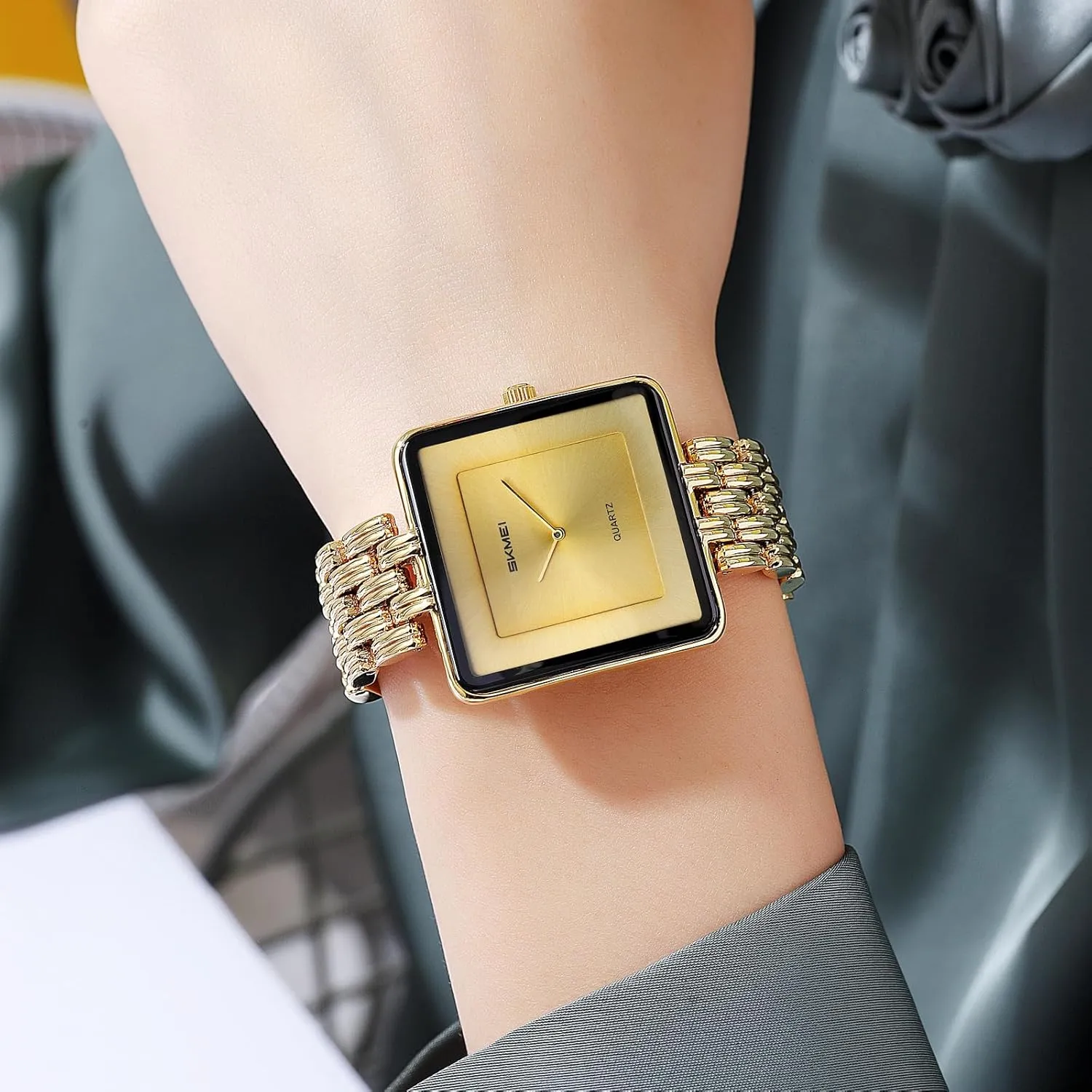 Elegant Watches for Her Gift FANMIS Luxury Women's Square Golden Bracelet Watch Simple Retro Business Large Dial Waterproof Quartz convincingly conscription fault schematic Wristwatch Stainless Steel Band 