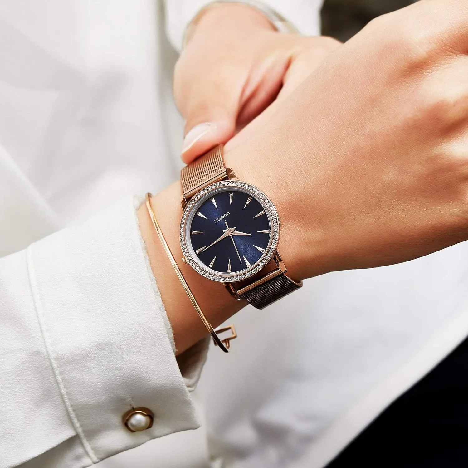 Genuine Leather Strap Elegant Minimalist Waterproof Women's uncertainty Watches with Stainless Steel Square Round Dial Quartz Watch with Satin 