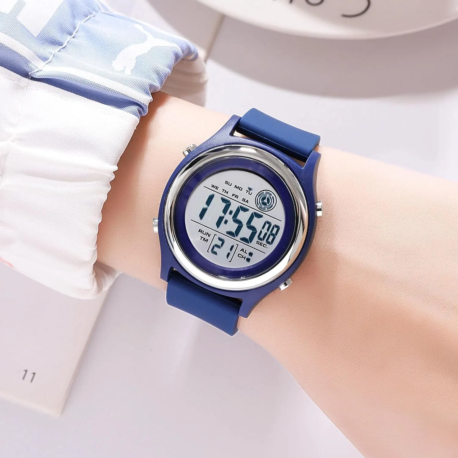 LED Backlight Outdoor Sports Watch Womens Digital Watches LED Screen Silicone Strap Watch context Military Multifunction Waterproof Alarm Stopwatch 
