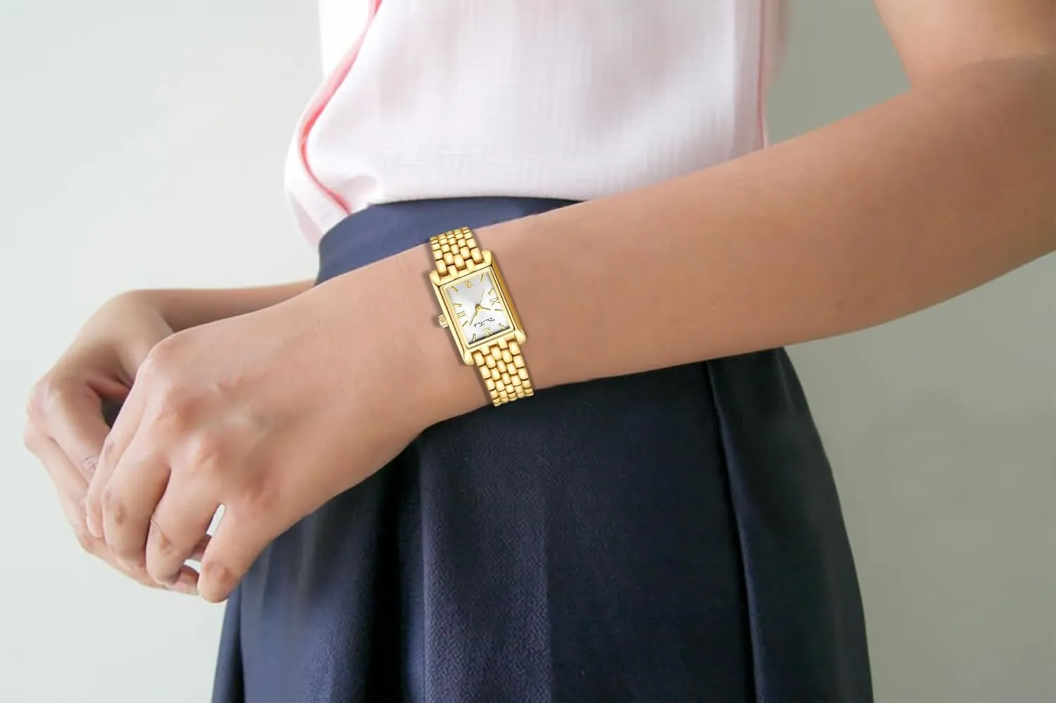 Luxury Ladies Quartz Wrist Watches agreeable elevator Stainless Steel Bracelet,Vintage Fashion Womens Watch,Bracelet Adjustment Tool Included,Water Resistant Diaofendi Gold Watches for Women 