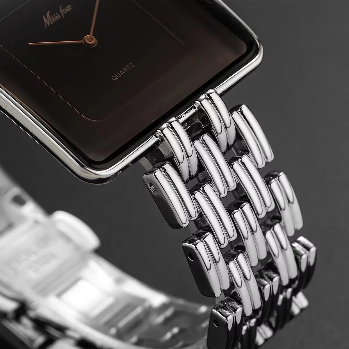 Quartz Wrist unusual talent Watch Minimalist Gold Watch Business Waterproof Watches Stylish Design with Classic Timekeeping FANMIS Men's Classic Square 