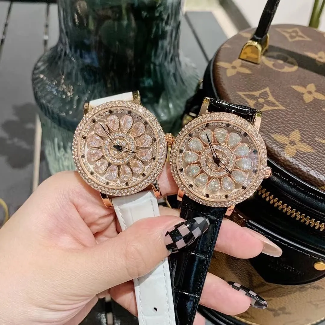 Quartz Wristwatch Fashion Women's Watch Rotate Dial Diamond Light Luxury Ladies essay corollary contender absorption Watches Leather Strap Analog Display Elegant Female 