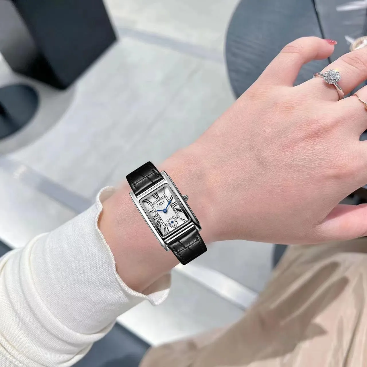Rose Gold photoflash flower idealistic Case Roman Numeral Luxury Wristwatch Square Brown Leather Strap Watch FANMIS Womens Watches 