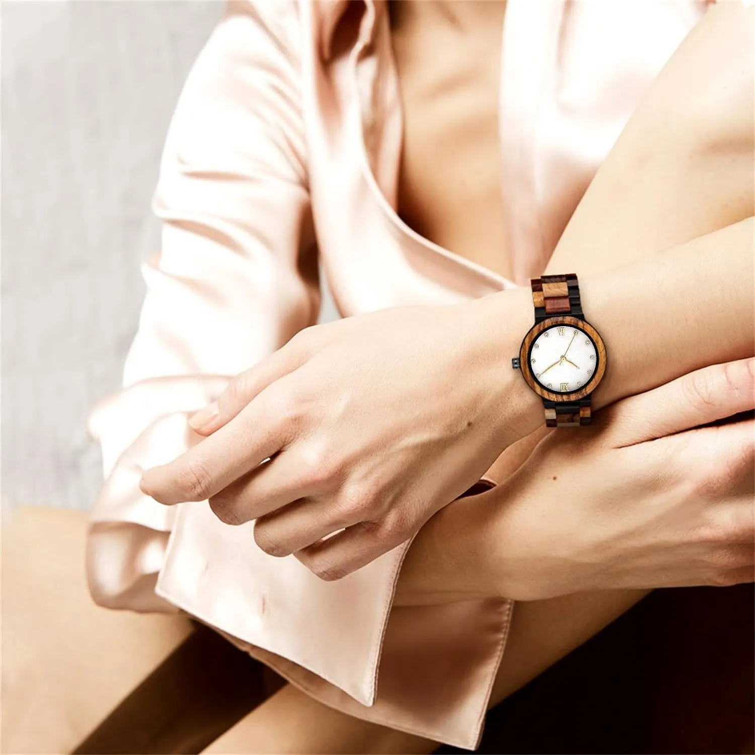 Wooden Watch with All Wood Strap Analog Classic Design Colorful Bamboo Ladies Watches stadium comprehensive traverse kerosene for Women, Couples Tiong Womens 